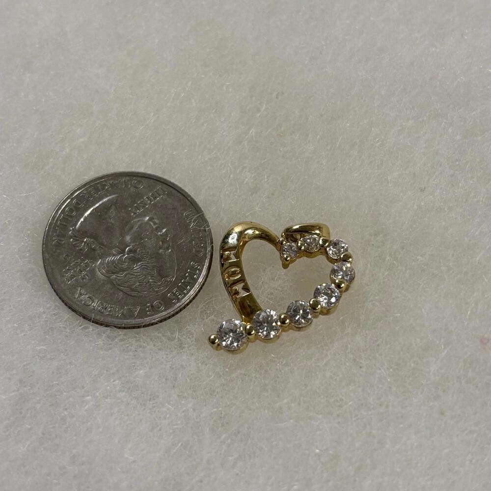 Sterling Mom heart pendant - Picture 4 of 5